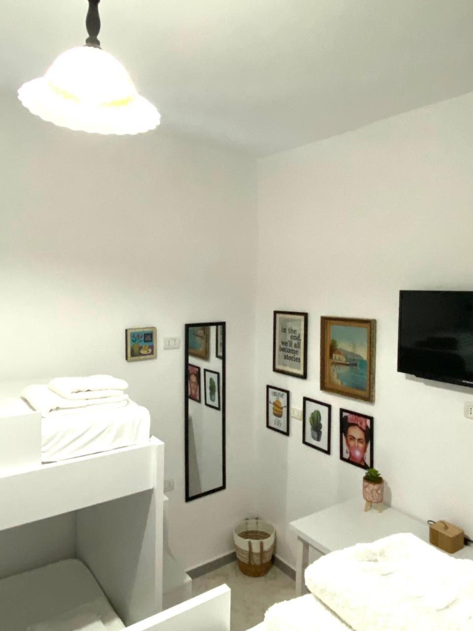 Ziu Guest House Берат Екстер'єр фото